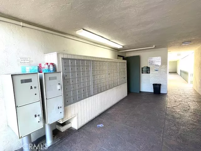 San Diego, CA 92117,4060 Huerfano Avenue #306