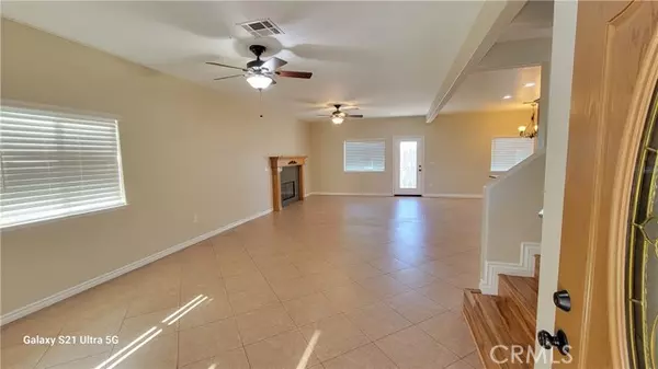 Fontana, CA 92335,15061 Joshua Tree Court