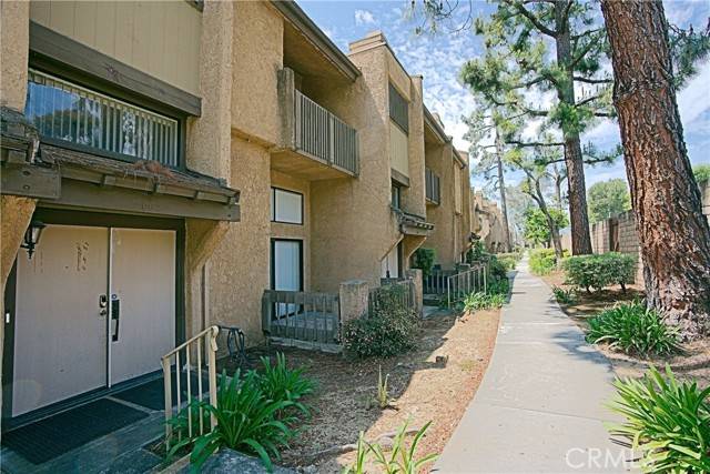 902 Michelle Court #4, Montebello, CA 90640