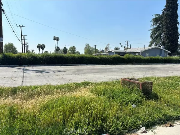 2258 N Mountain View, San Bernardino, CA 92405