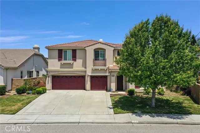 Eastvale, CA 92880,13736 Havenside Court