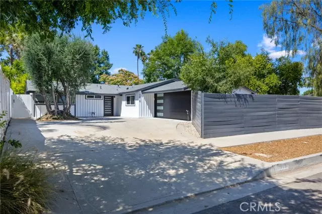 19815 Delano Street, Woodland Hills, CA 91367