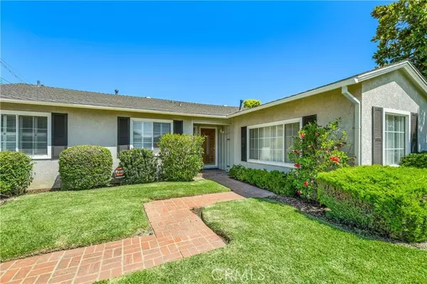 151 E Wistaria Avenue, Arcadia, CA 91006