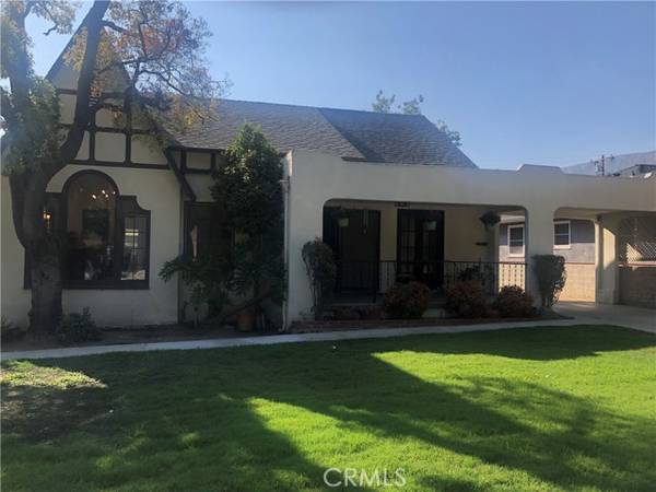 535 N Glendora Avenue, Glendora, CA 91741