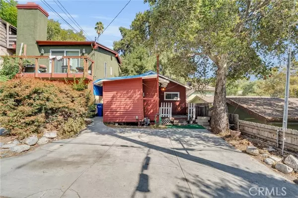 712 Brookside Lane, Sierra Madre, CA 91024