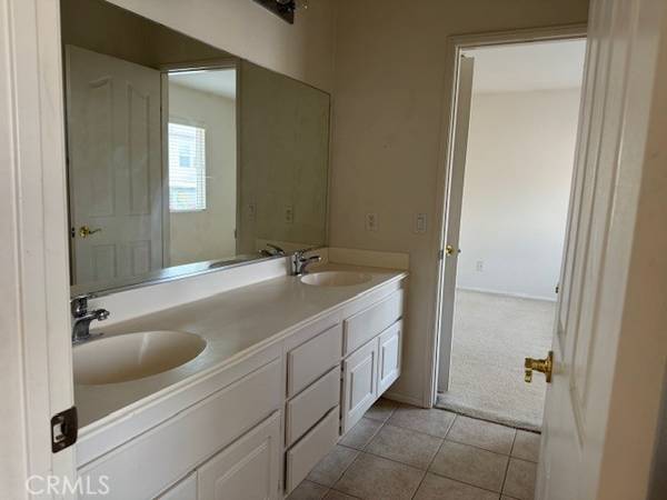 Eastvale, CA 92880,5815 Larry Dean Street