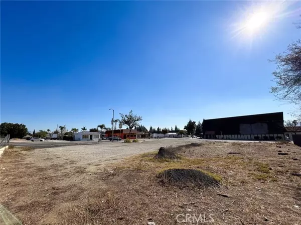 Fontana, CA 92335,9098 Sierra