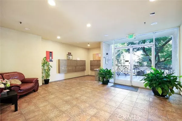 Glendale, CA 91207,1131 Campbell Street #113