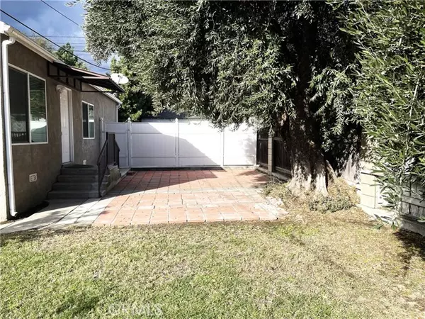 229 W Lemon Avenue, Monrovia, CA 91016