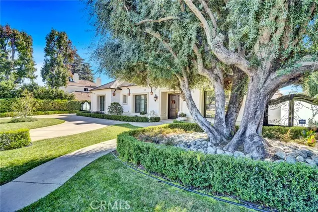 300 W Las Flores Avenue, Arcadia, CA 91007