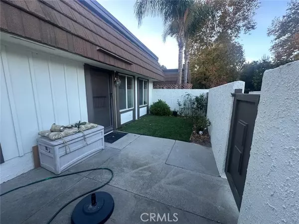 Chatsworth, CA 91311,10064 Larwin Avenue #7