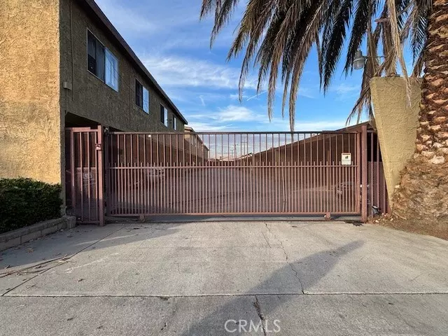 Carson, CA 90745,22732 Figueroa Street #33