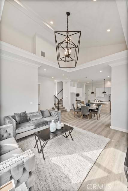 Monrovia, CA 91016,634 W Olive Avenue #B
