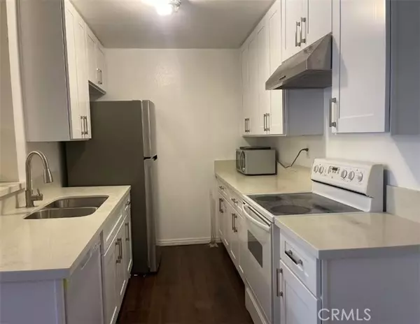 Pasadena, CA 91101,355 S Los Robles Avenue #212