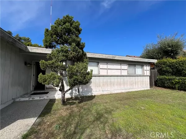 4781 Round Top Drive, Los Angeles, CA 90065