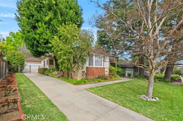 Sierra Madre, CA 91024,231 E Montecito Avenue