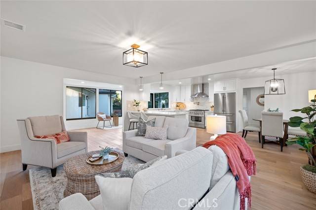 1985 Highland Oaks Drive, Arcadia, CA 91006