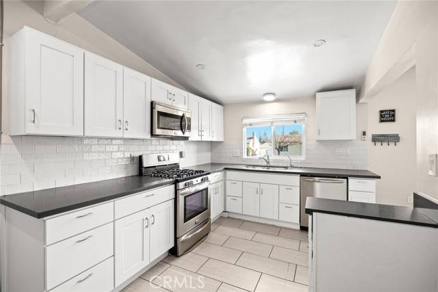 409 Los Higos Street, Alhambra, CA 91801
