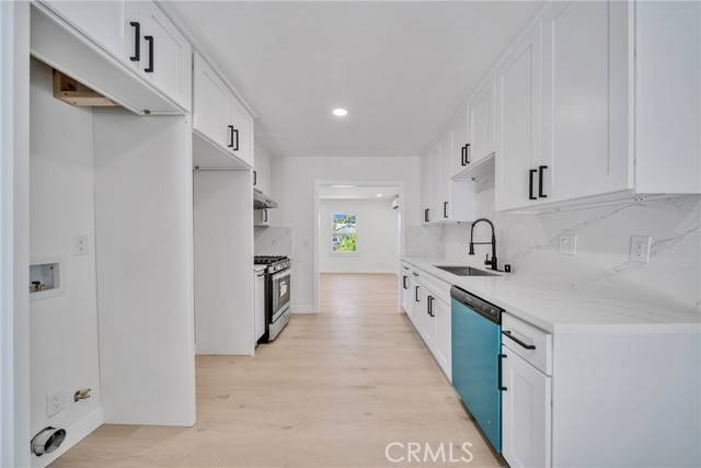 Upland, CA 91786,338 S 3rd Avenue