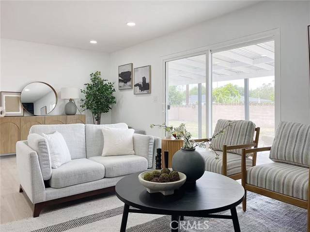 109 S San Antonio Avenue, Upland, CA 91786