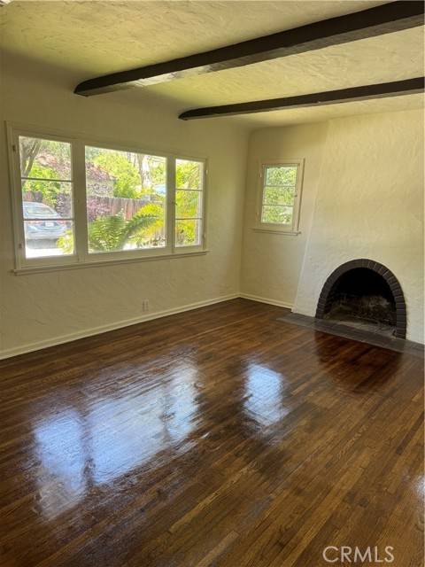 Pasadena, CA 91104,1960 Olive Way
