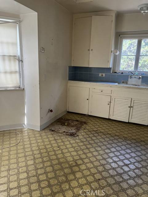 2379 Oliveras Avenue, Altadena, CA 91001