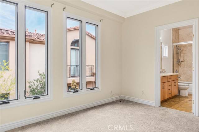 Pasadena, CA 91106,66 N Allen Avenue #3
