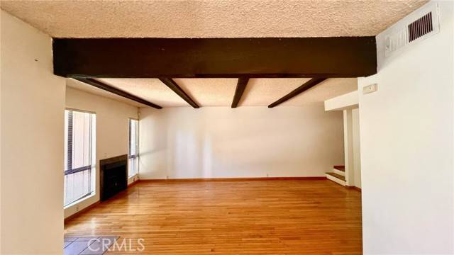 Arcadia, CA 91007,445 W Duarte Road #5