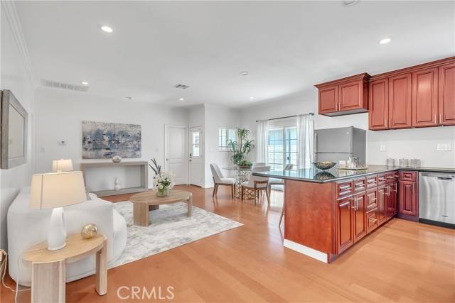 Temple City, CA 91780,6229 Oak Avenue