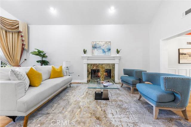 Arcadia, CA 91006,338 Laurel Avenue
