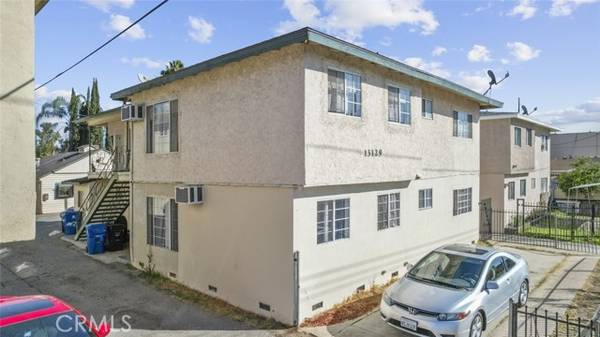 13127 Vanowen Street, North Hollywood, CA 91605