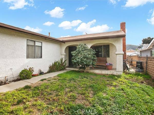 8522 Fenwick Street, Sunland, CA 91040