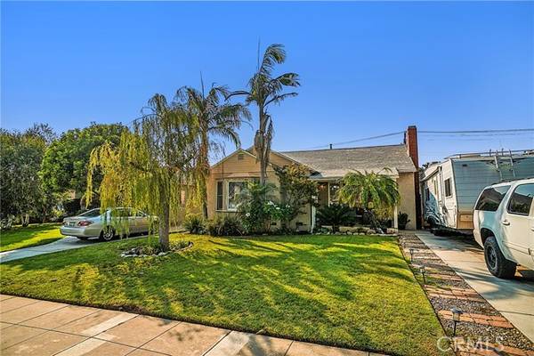 411 Birmingham Road, Burbank, CA 91504