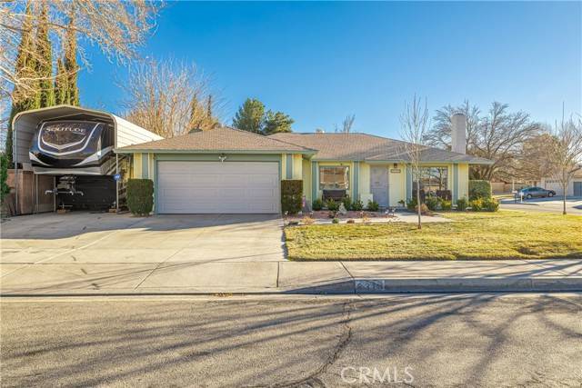 2318 Forry Street, Lancaster, CA 93536