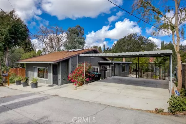 Calabasas, CA 91302,3924 Black Bird Way