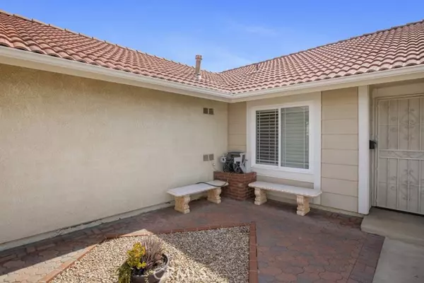 Menifee, CA 92586,27221 Via Debra