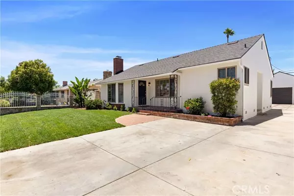 Sun Valley, CA 91352,7917 Riverton Avenue