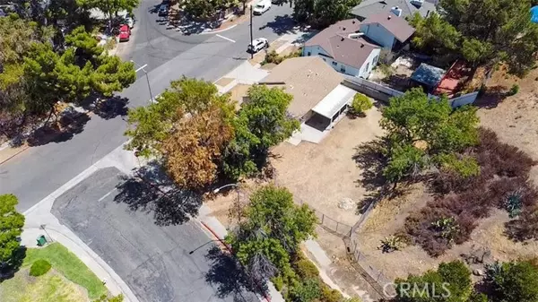 Sunland, CA 91040,10421 Newhome Avenue