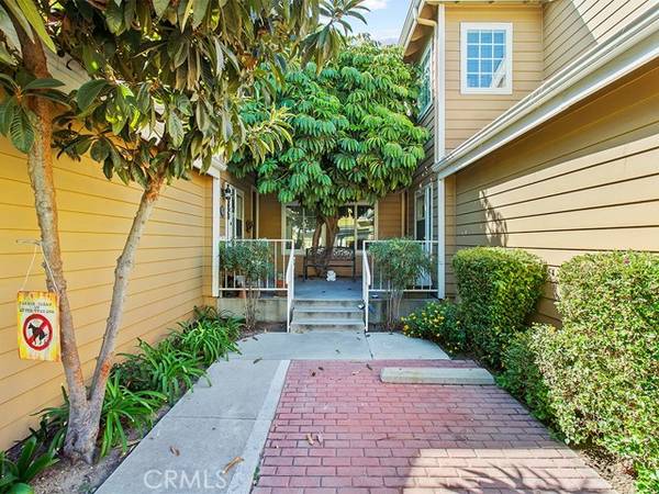 6638 Clybourn Avenue #43, North Hollywood, CA 91606