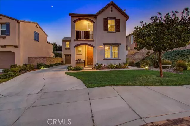 29048 N West Hills Drive, Valencia, CA 91354