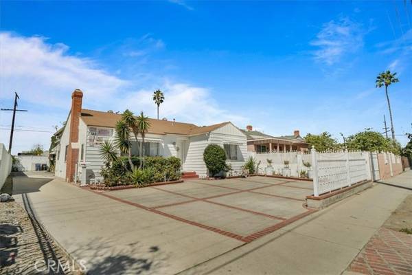 7343 Tujunga Avenue, North Hollywood, CA 91605