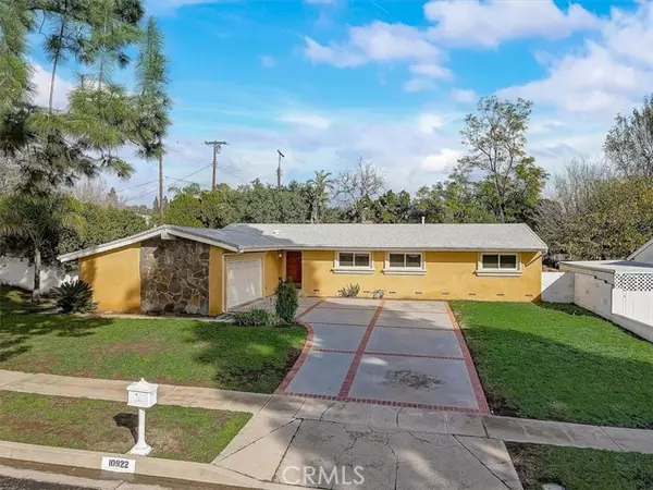 10922 Yolanda Avenue, Northridge, CA 91326