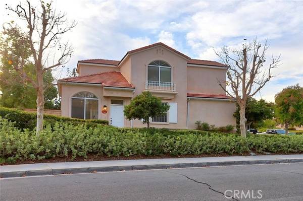 27803 Crown Court Circle #1, Valencia, CA 91354