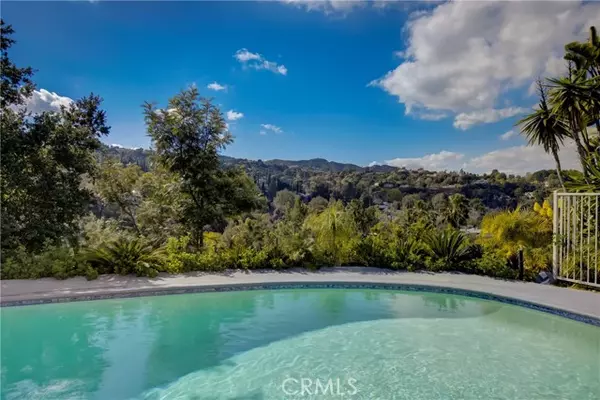 3669 Royal Meadow Road, Sherman Oaks, CA 91403