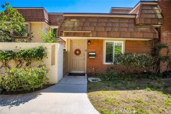 Chatsworth, CA 91311,10521 Larwin Avenue #3