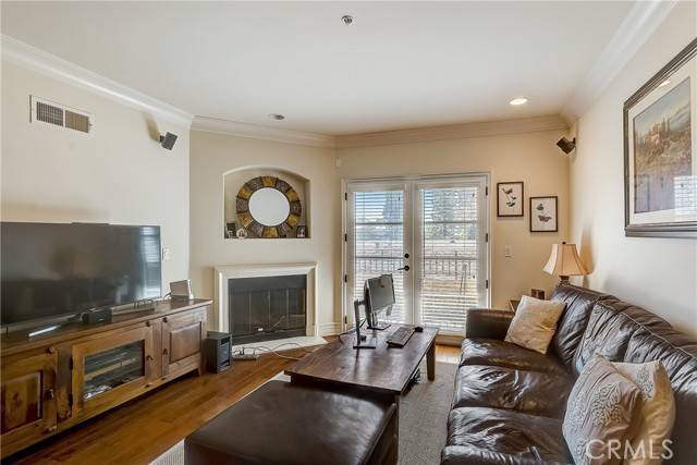 12026 Hoffman Street #306, Studio City, CA 91604