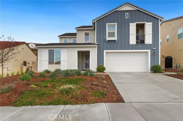 Canyon Country, CA 91387,18630 Cedar Crest Drive