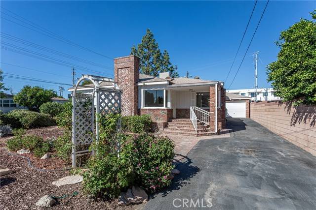 17457 Kingsbury Street, Granada Hills, CA 91344