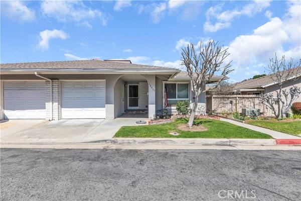 18911 Circle Of Friends, Newhall, CA 91321