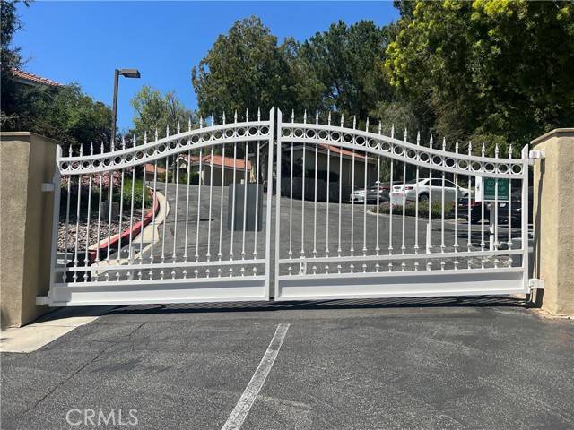 2731 Erringer Road #35, Simi Valley, CA 93065